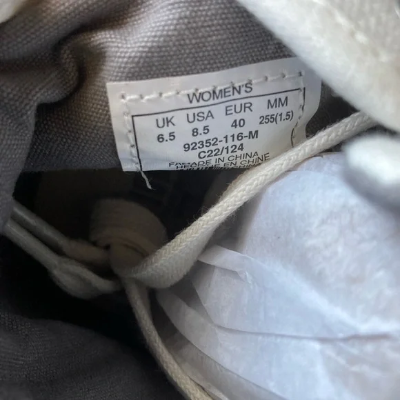 Palladium Pampa HI Women’s White boot - Picture 8 of 10